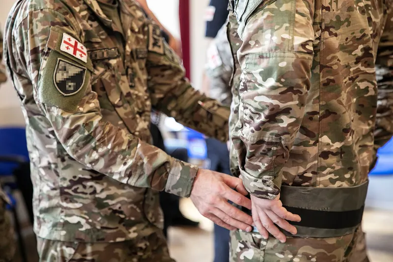 Pelvic binder placement training